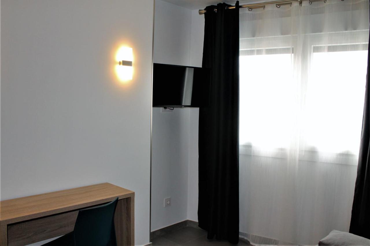 Hotel Hollywood Cangas do Morrazo Dış mekan fotoğraf