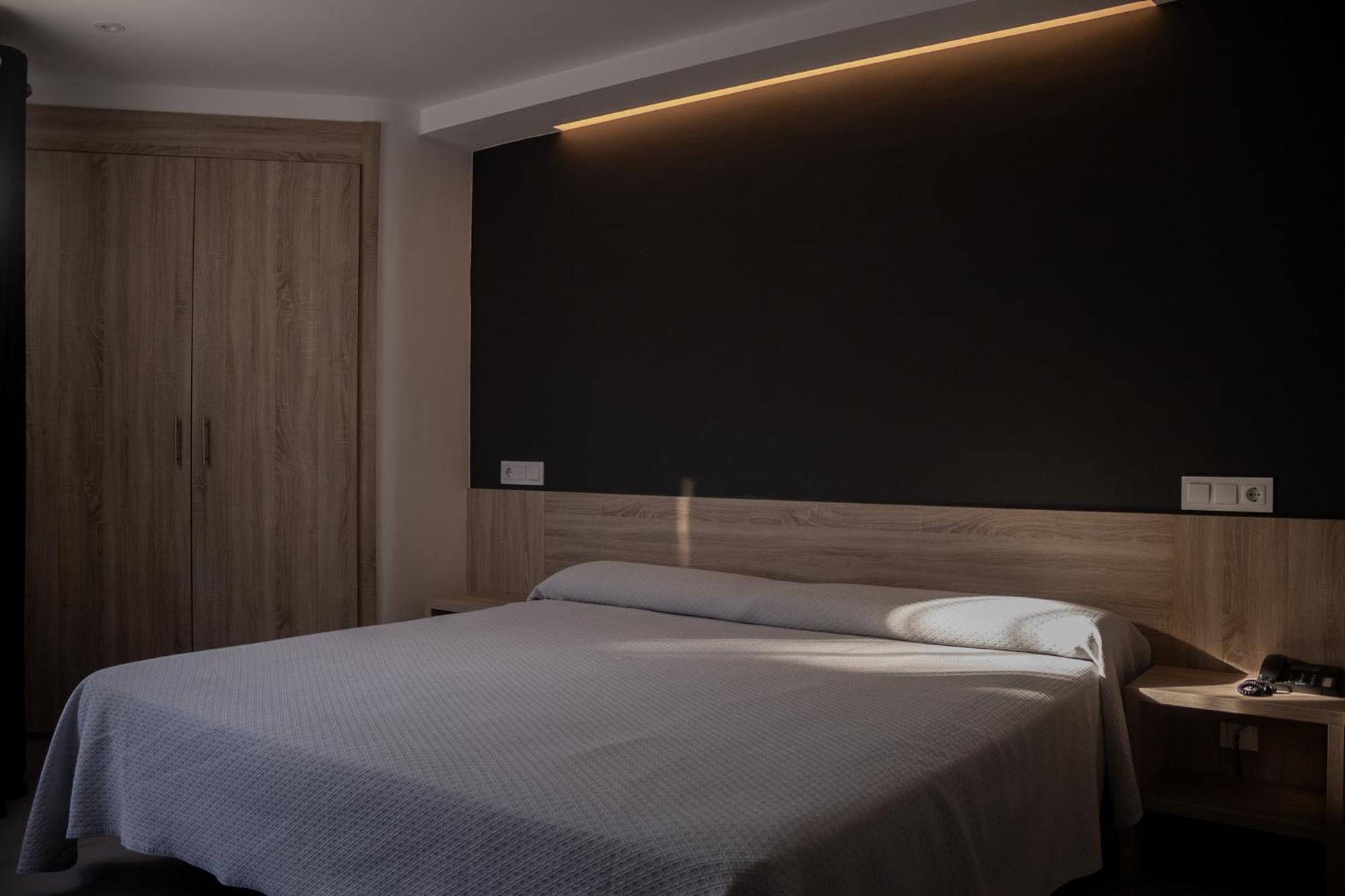 Hotel Hollywood Cangas do Morrazo Dış mekan fotoğraf