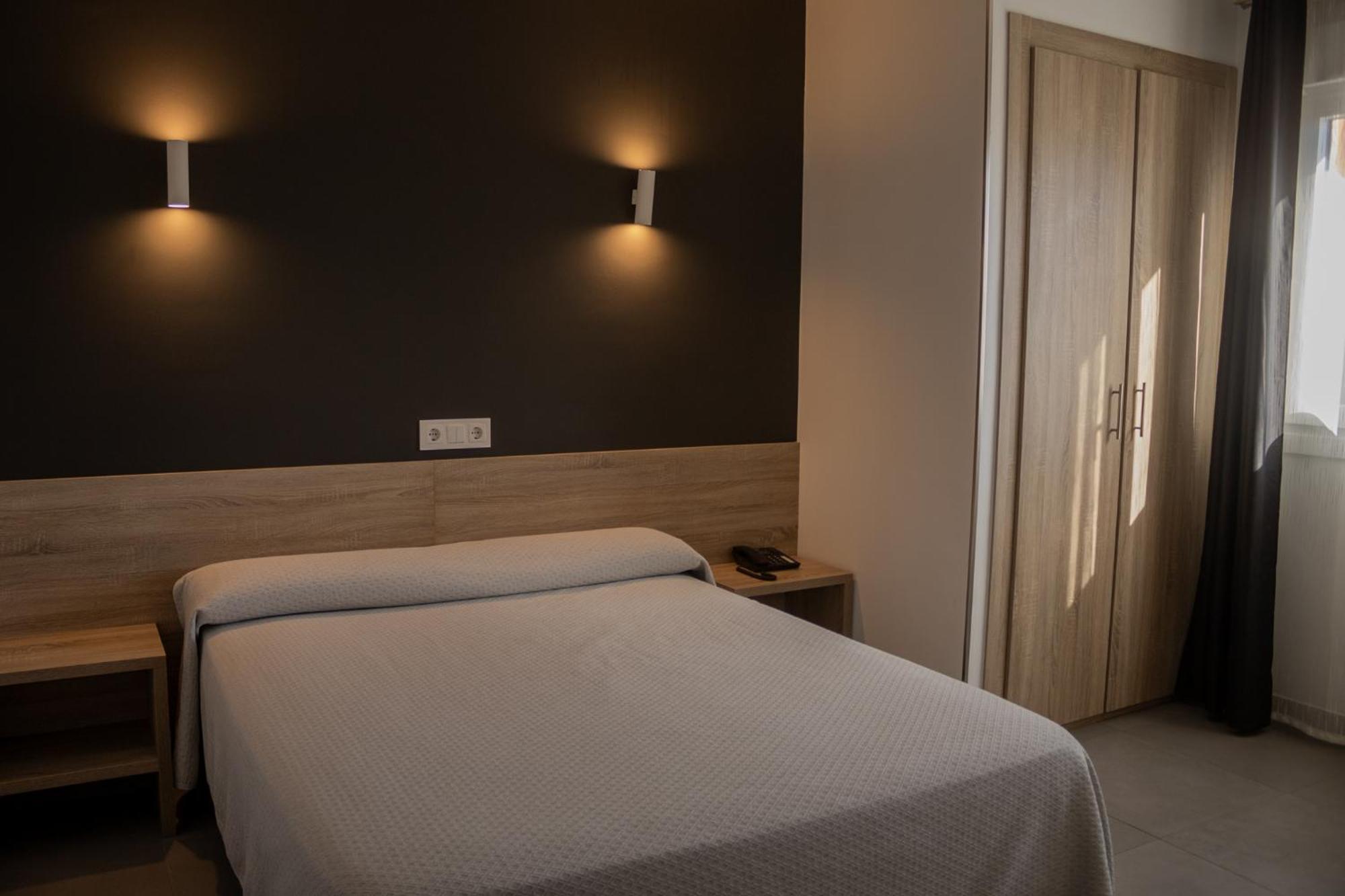 Hotel Hollywood Cangas do Morrazo Dış mekan fotoğraf