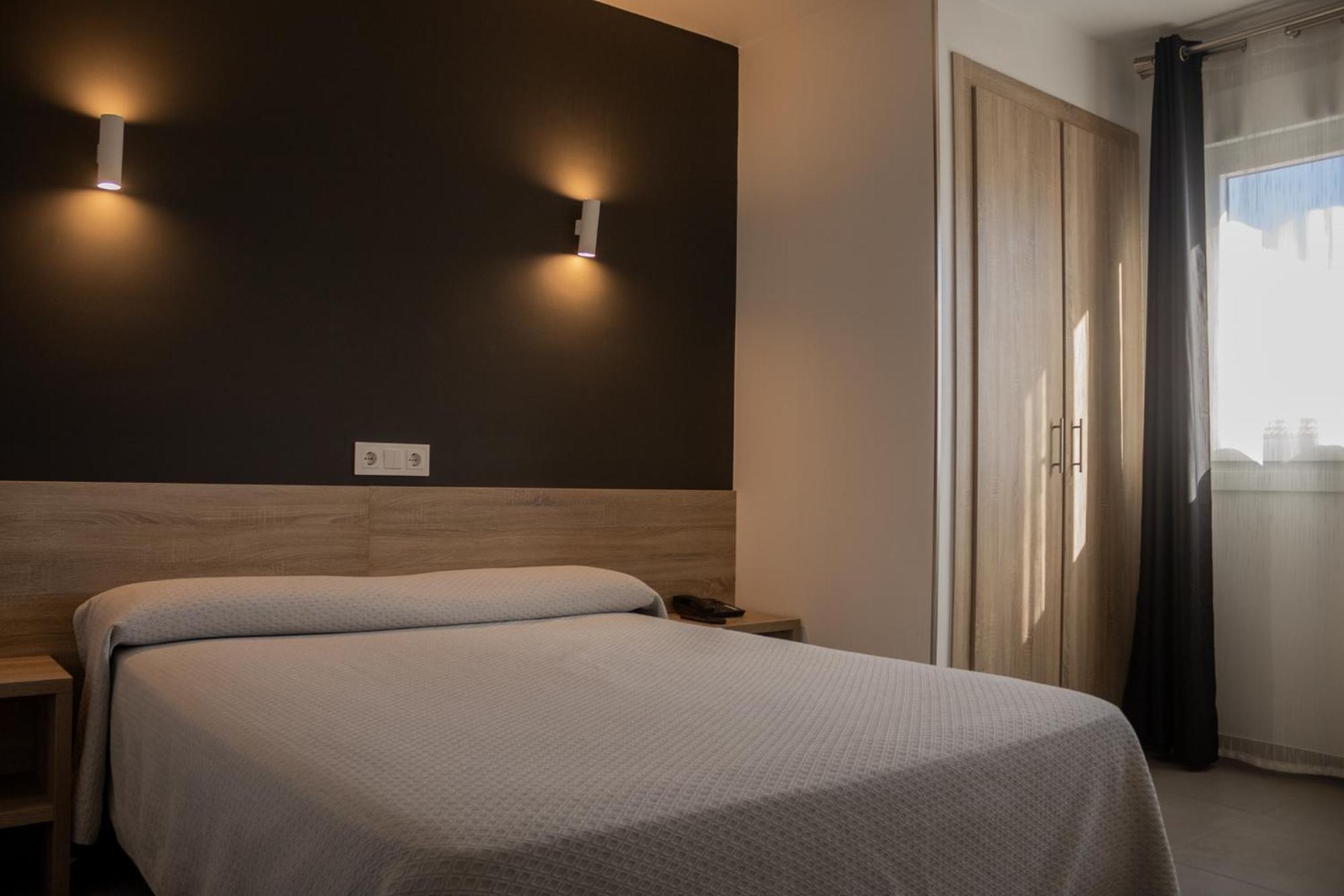 Hotel Hollywood Cangas do Morrazo Dış mekan fotoğraf